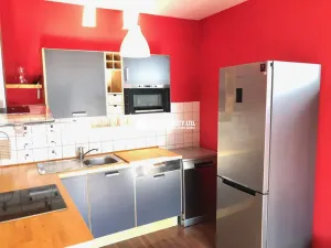 Pronájem bytu 2+kk, Praha - Vysočany, Pod Harfou, 56 m2