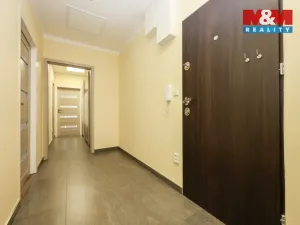 Prodej bytu 3+1, Šumperk, Finská, 72 m2