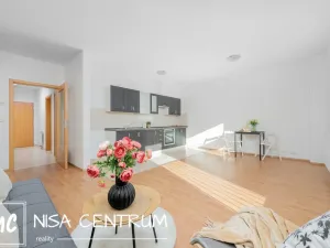 Pronájem bytu 2+kk, Liberec - Liberec II-Nové Město, Na Poříčí, 53 m2