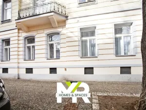 Pronájem bytu 2+kk, Praha - Karlín, Kaizlovy sady, 55 m2