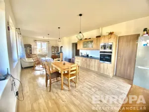 Prodej rodinného domu, Struhařov - Bořeňovice, 134 m2