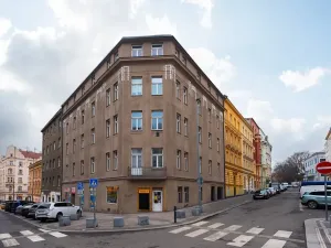 Prodej bytu 1+1, Praha - Vršovice, Holandská, 39 m2