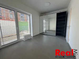 Pronájem bytu 3+kk, Pohořelice, U Kasáren, 69 m2