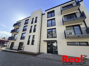 Pronájem bytu 3+kk, Pohořelice, U Kasáren, 69 m2