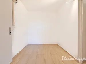 Pronájem bytu 3+1, Brno, Čejkovická, 65 m2