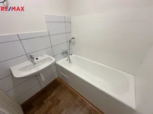 Pronájem bytu 2+1, Náměšť nad Oslavou, Husova, 50 m2
