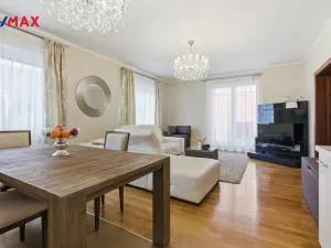 Prodej bytu 3+kk, Karlovy Vary, Jateční, 100 m2