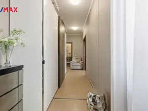 Prodej bytu 3+kk, Karlovy Vary, Jateční, 100 m2