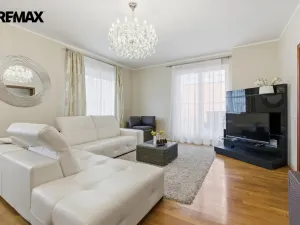 Prodej bytu 3+kk, Karlovy Vary, Jateční, 100 m2