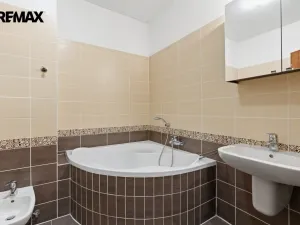 Prodej bytu 3+kk, Karlovy Vary, Jateční, 100 m2