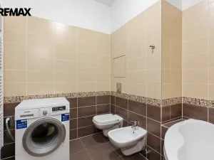 Prodej bytu 3+kk, Karlovy Vary, Jateční, 100 m2