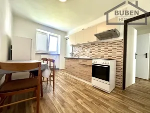 Pronájem bytu 2+1, Bor, náměstí Republiky, 57 m2