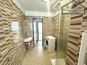 Pronájem bytu 2+1, Bor, náměstí Republiky, 57 m2