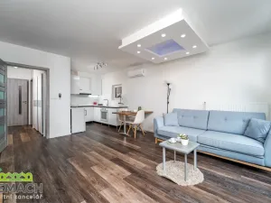 Pronájem bytu 2+kk, Uherské Hradiště, Jindřicha Pruchy, 144 m2