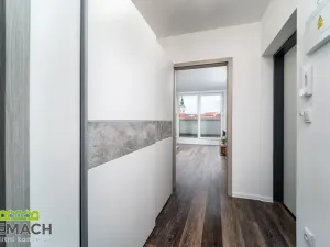 Pronájem bytu 2+kk, Uherské Hradiště, Jindřicha Pruchy, 144 m2