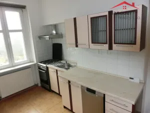 Pronájem bytu 3+1, Ústí nad Labem - Ústí nad Labem-centrum, Koněvova, 60 m2