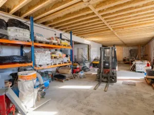 Prodej komerční nemovitosti, Opava - Jaktař, U Stodol, 1100 m2