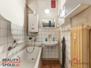 Prodej bytu 2+1, Hradec Králové - Pražské Předměstí, Gočárova třída, 72 m2