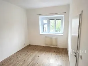 Pronájem bytu 1+1, Písek, Harantova, 34 m2