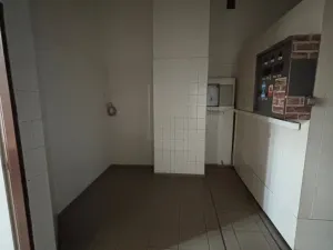 Pronájem obchodního prostoru, Ostrava, Halasova, 785 m2