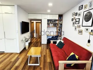 Pronájem bytu 3+kk, Praha, Molákova, 72 m2