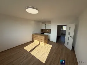 Pronájem bytu 2+kk, Česká Lípa, Brněnská, 42 m2