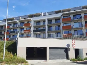 Pronájem garážového stání, Olomouc - Řepčín, 24 m2