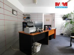 Pronájem kanceláře, Kladno, Pavlisova, 140 m2