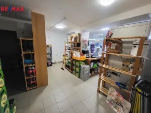 Pronájem obchodního prostoru, Olomouc - Povel, Heyrovského, 34 m2