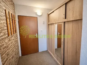 Pronájem bytu 1+1, Ostrata, 40 m2