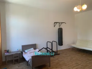 Prodej činžovního domu, Kroměříž, Malý val, 110 m2