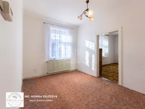 Prodej bytu 2+1, Krnov, Chářovská, 55 m2