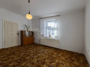 Prodej bytu 2+1, Krnov, Chářovská, 55 m2