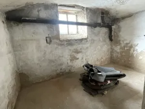 Prodej kanceláře, Ústí nad Labem, Brněnská, 1000 m2