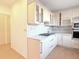 Pronájem bytu 3+1, Olomouc, Karafiátová, 64 m2