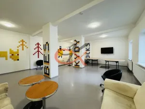 Pronájem kanceláře, Rožnov pod Radhoštěm, Lesní, 61 m2