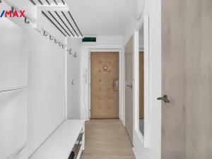 Prodej bytu 2+kk, Hradec Králové - Slezské Předměstí, Myslivečkova, 43 m2