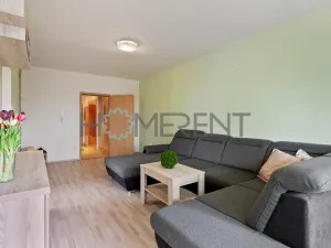 Pronájem bytu 3+1, Liberec - Liberec VI-Rochlice, Nádvorní, 83 m2