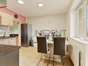 Pronájem bytu 3+1, Liberec - Liberec VI-Rochlice, Nádvorní, 83 m2