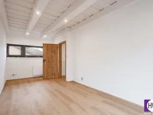 Pronájem rodinného domu, Květnice, Na Ladech, 110 m2