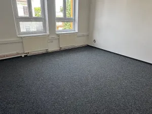 Pronájem kanceláře, Pardubice, Jana Palacha, 24 m2