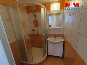 Pronájem bytu 2+1, Ústí nad Labem - Severní Terasa, Rabasova, 62 m2