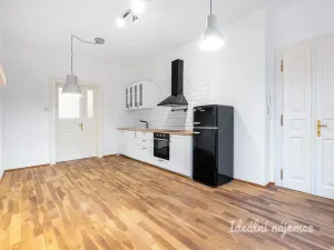 Pronájem bytu 2+kk, Praha - Žižkov, Krásova, 50 m2
