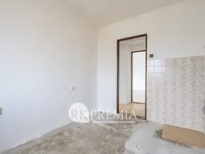 Prodej bytu 3+1, Měrunice, 69 m2