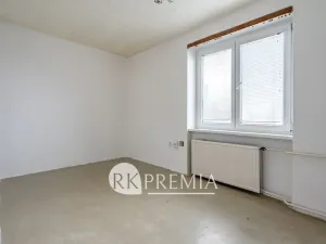 Prodej bytu 3+1, Měrunice, 69 m2