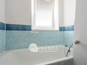 Prodej bytu 3+1, Měrunice, 69 m2