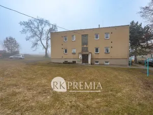 Prodej bytu 3+1, Měrunice, 69 m2