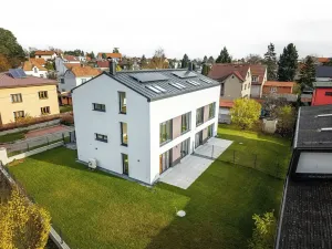 Prodej rodinného domu, Praha - Horní Počernice, Bříšťanská, 218 m2