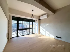 Pronájem bytu 3+kk, Praha - Vysočany, Kolbenova, 80 m2