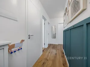 Prodej bytu 3+kk, Praha - Hlubočepy, Dostalové, 66 m2